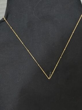 Claire's Gold V-Point Beaded Chain Necklace